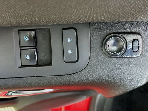 Used 2014 Chevrolet Camaro LT RWD image 19