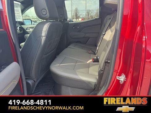 Used 2024 Chevrolet Colorado ZR2 w/ ZR2 Convenience Package III image 25