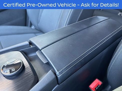 Used 2023 Nissan Rogue S AWD/4WD image 17