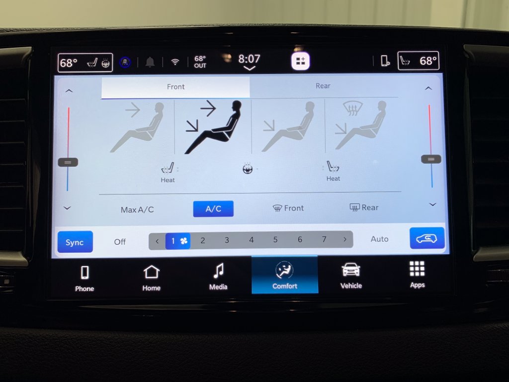 Used 2026 Chrysler Pacifica Select FWD image 7