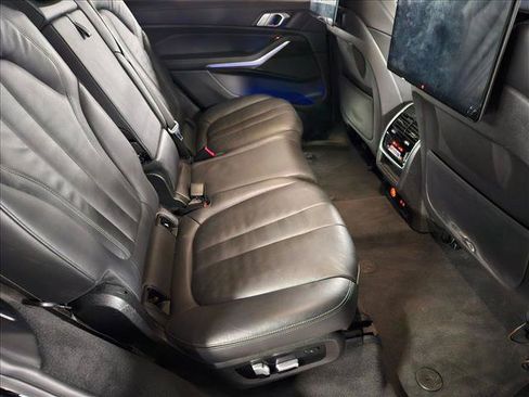 Used 2021 BMW X7 xDrive40i w/ Parking Assistance Package AWD/4WD image 20