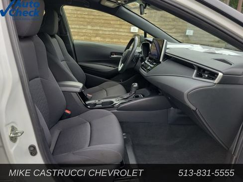 Used 2024 Toyota Corolla SE w/ SE Package FWD image 28
