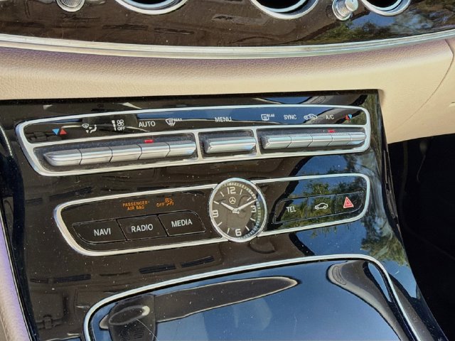 Used 2017 Mercedes-Benz E 300 image 32