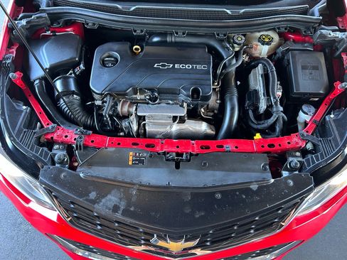 Used 2016 Chevrolet Cruze LT FWD image 24