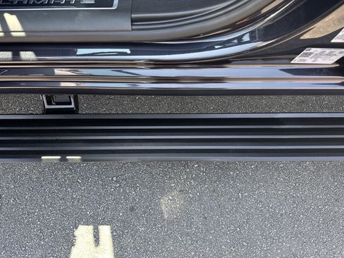 Used 2024 GMC Sierra 2500 Denali Ultimate image 13