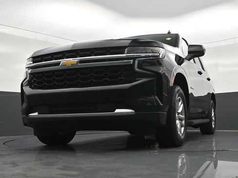 Used 2024 Chevrolet Tahoe LS RWD image 32