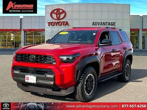 Used 2025 Toyota 4Runner TRD Off-Road Premium image 4