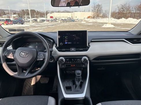 Certified 2023 Toyota RAV4 XLE image 28