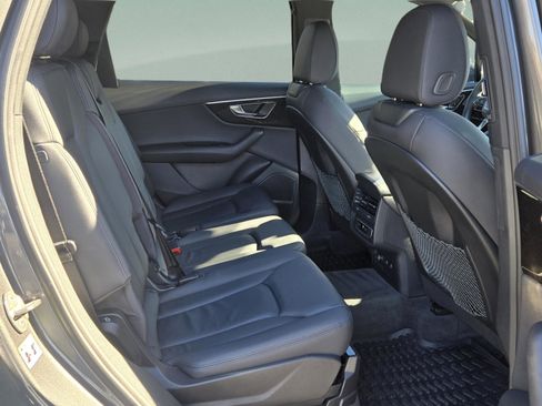 Used 2022 Audi Q7 Premium Plus w/ Premium Plus Package image 18