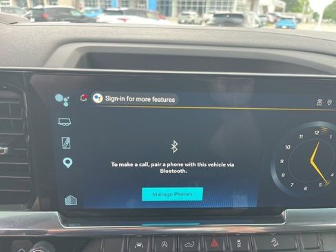 Used 2025 Chevrolet Silverado 1500 LT w/ Z71 Off-Road Package AWD/4WD image 25