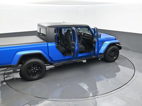 Used 2021 Jeep Gladiator Sport AWD/4WD image 26