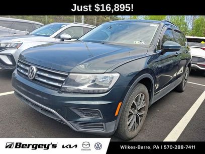 Used 2019 Volkswagen Tiguan SE w/ Panoramic Sunroof Package