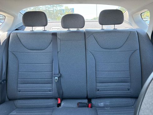 Used 2025 Kia K4 EX FWD image 16