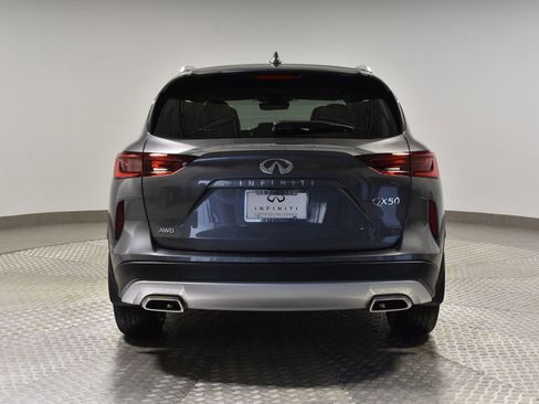 Certified 2025 INFINITI QX50 Luxe image 5
