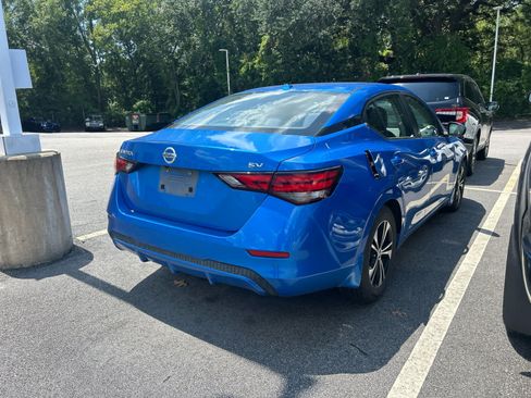 Used 2021 Nissan Sentra SV w/ Trunk Package FWD image 5