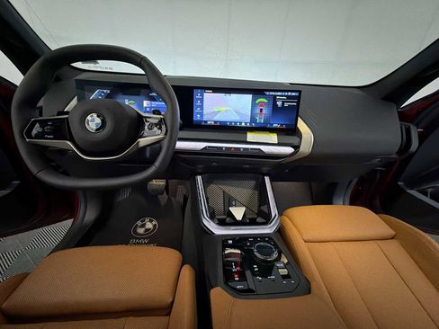 Used 2025 BMW X3 xDrive30 w/ Convenience Package AWD/4WD image 15