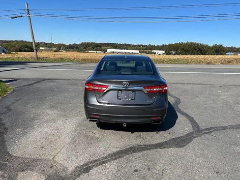 Used 2014 Toyota Avalon XLE image 10