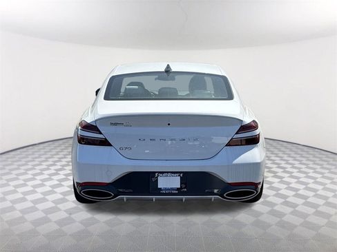 New 2025 Genesis G70 2.5T image 6