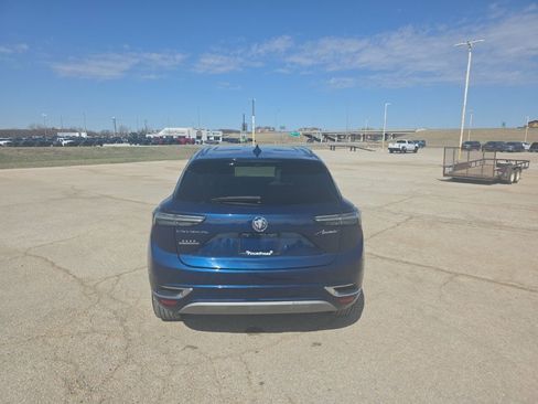 Used 2023 Buick Envision Avenir image 4