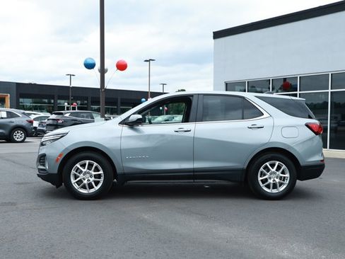 Used 2024 Chevrolet Equinox LT FWD image 9
