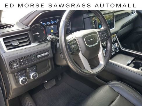 Used 2021 GMC Yukon Denali w/ LPO, Illumination Package image 18