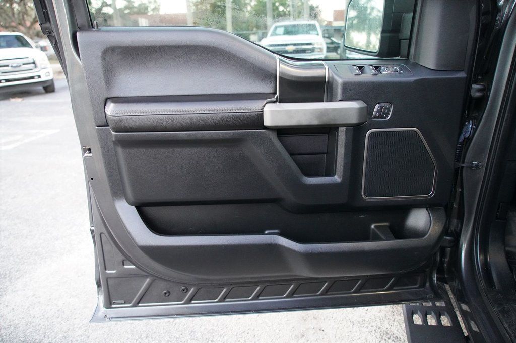 Used 2019 Ford F150 Raptor w/ Equipment Group 802A Luxury AWD/4WD image 33