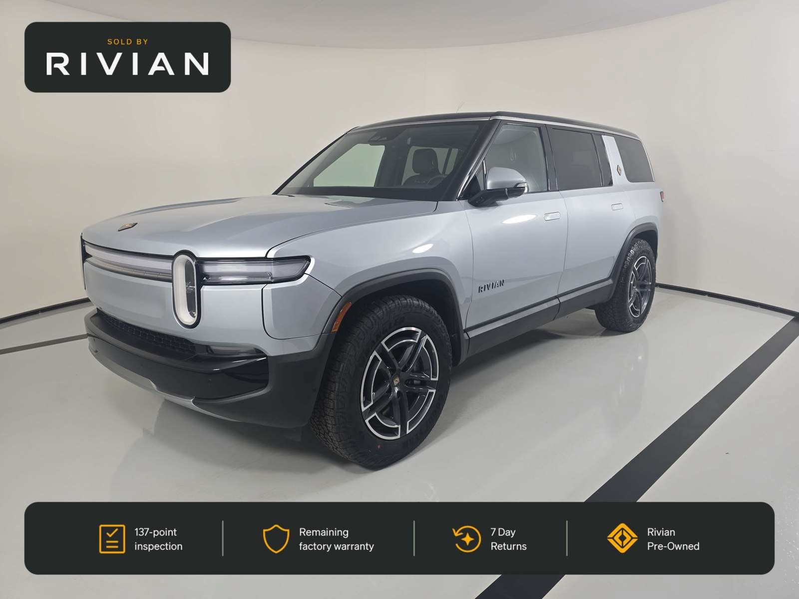 Used 2025 Rivian R1S Adventure Dual AWD/4WD image 1