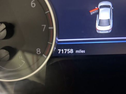 Used 2022 Nissan Sentra SR w/ SR Premium Package FWD image 29
