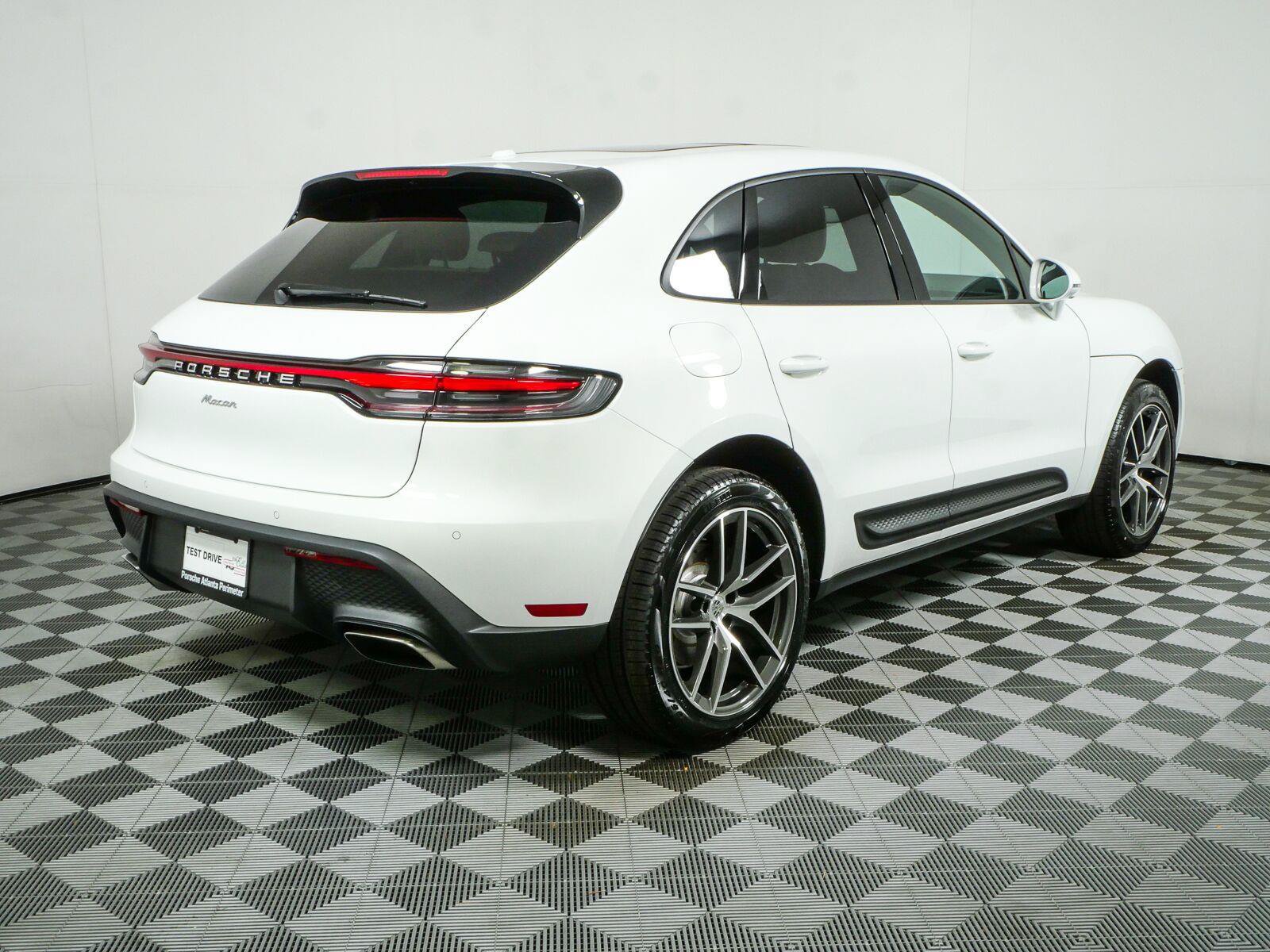 New 2026 Porsche Macan Turbo AWD/4WD image 30