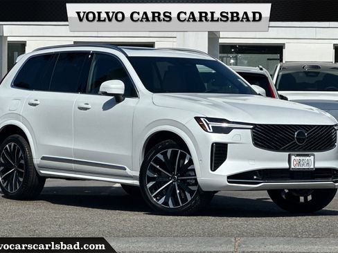 New 2026 Volvo XC90 T8 Plus image 1