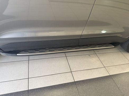 Used 2026 Toyota Grand Highlander Limited image 4