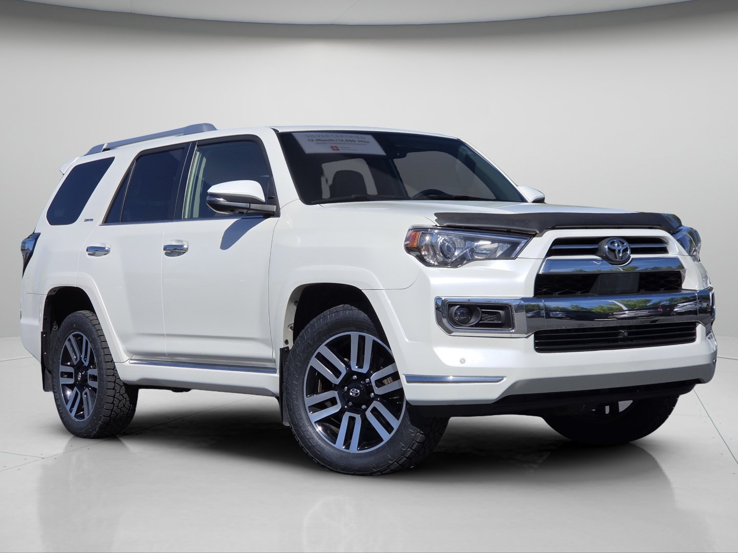 Certified 2022 Toyota 4Runner Limited AWD/4WD image 2