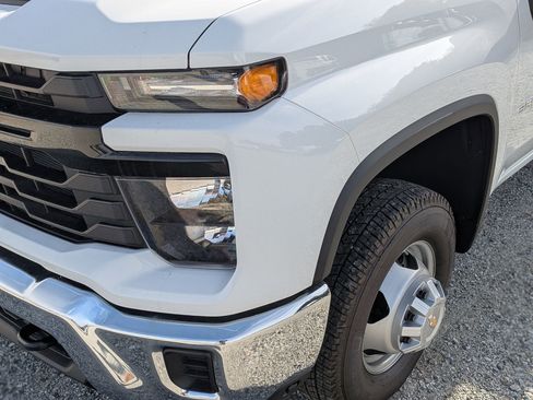 New 2025 Chevrolet Silverado 3500 W/T w/ WT Convenience Package image 18
