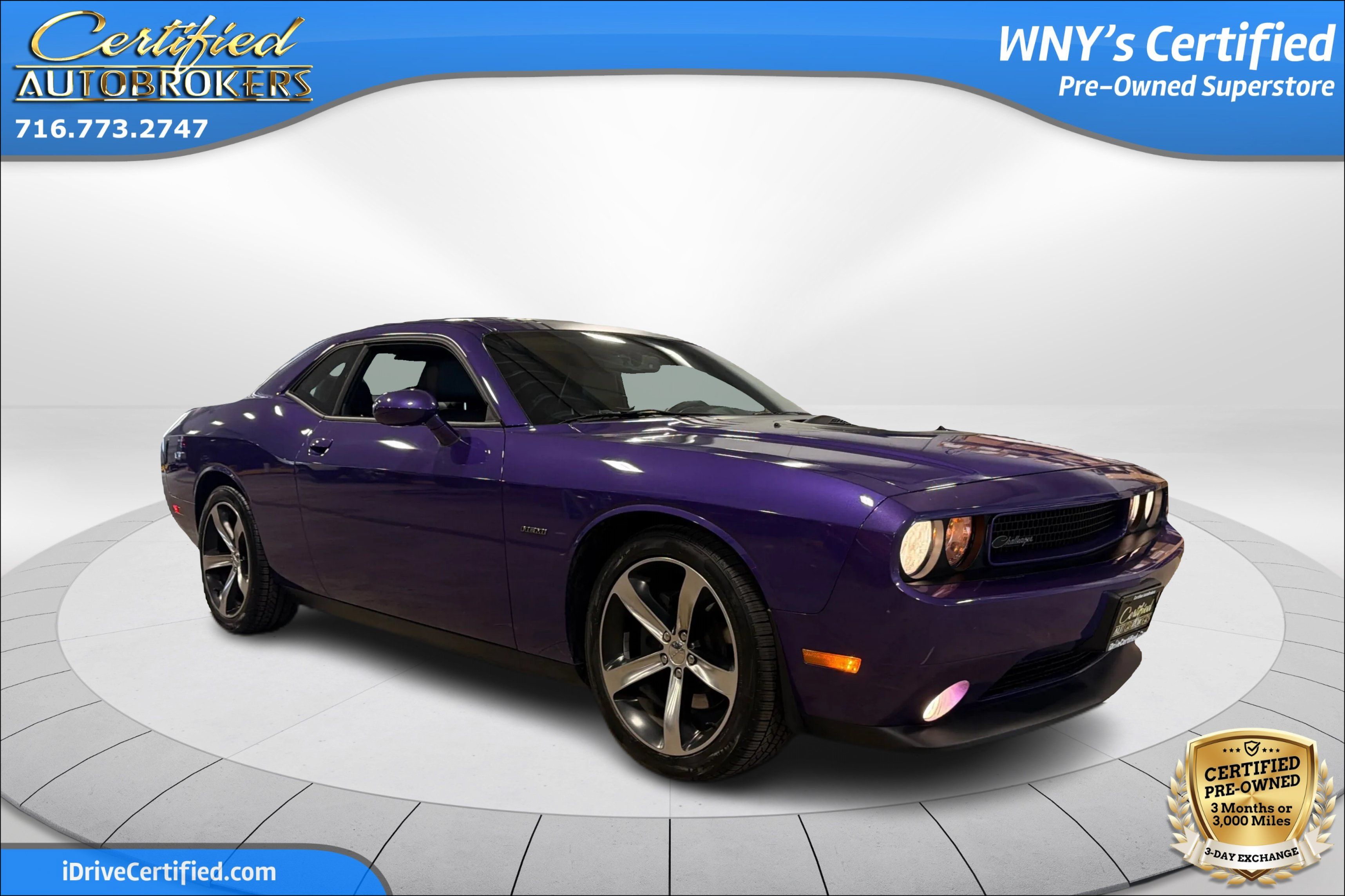Used 2014 Dodge Challenger R/T RWD image 3