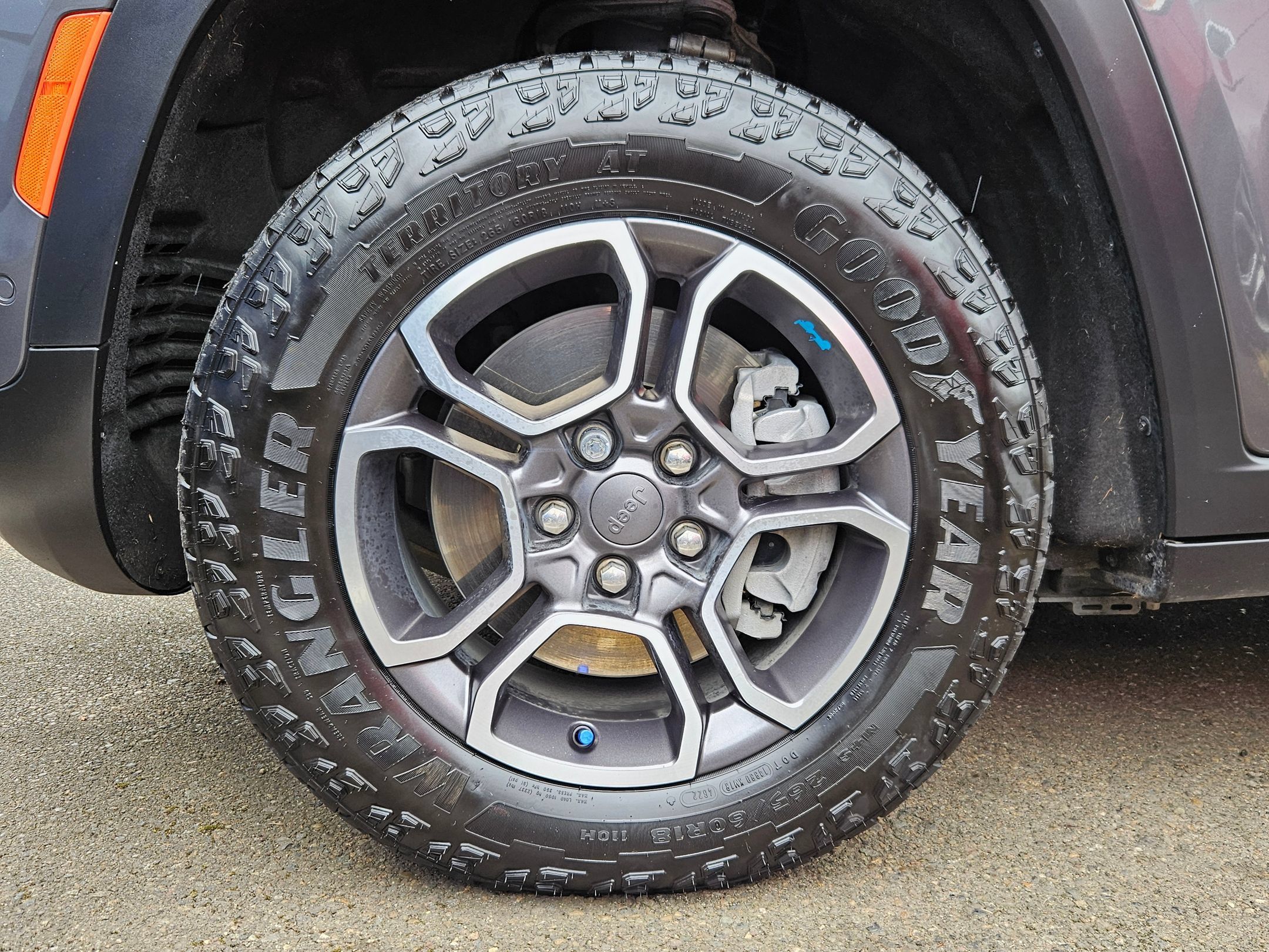 Used 2023 Jeep Grand Cherokee Trailhawk w/ Advanced Protech Group II AWD/4WD image 31