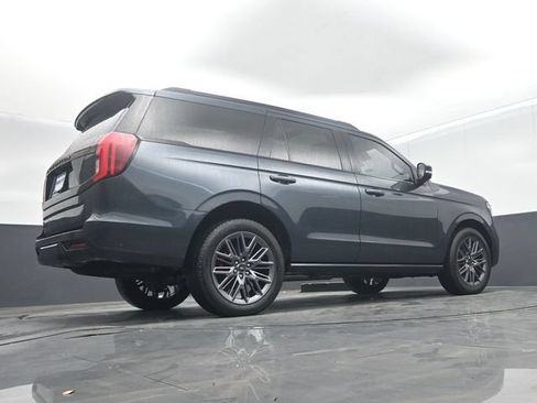 Used 2025 Ford Expedition Platinum w/ Stealth Performance Package AWD/4WD image 54
