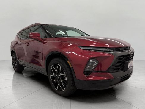 Used 2023 Chevrolet Blazer RS w/ Driver Confidence II Package AWD/4WD image 1