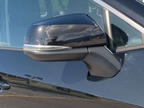 Certified 2022 Toyota RAV4 XLE w/ Convenience Package image 12