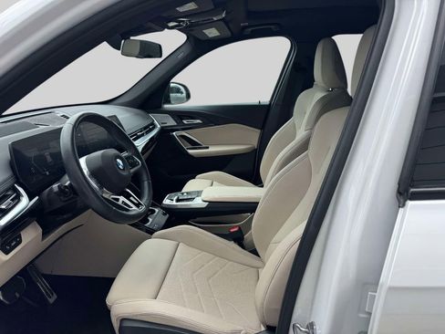 Certified 2023 BMW X1 xDrive28i w/ Premium Package image 11