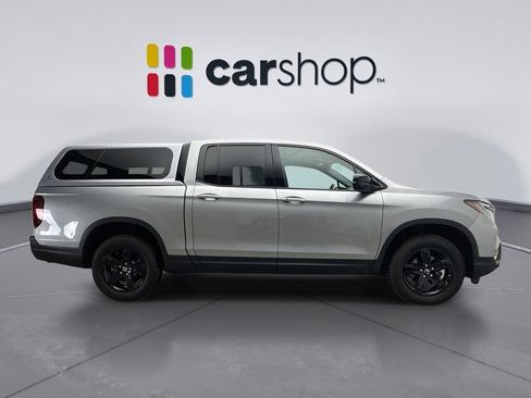 Used 2023 Honda Ridgeline Sport image 6