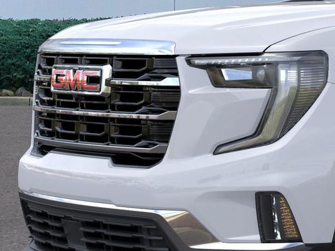 New 2026 GMC Acadia Elevation w/ Elevation Premium Package AWD/4WD image 37