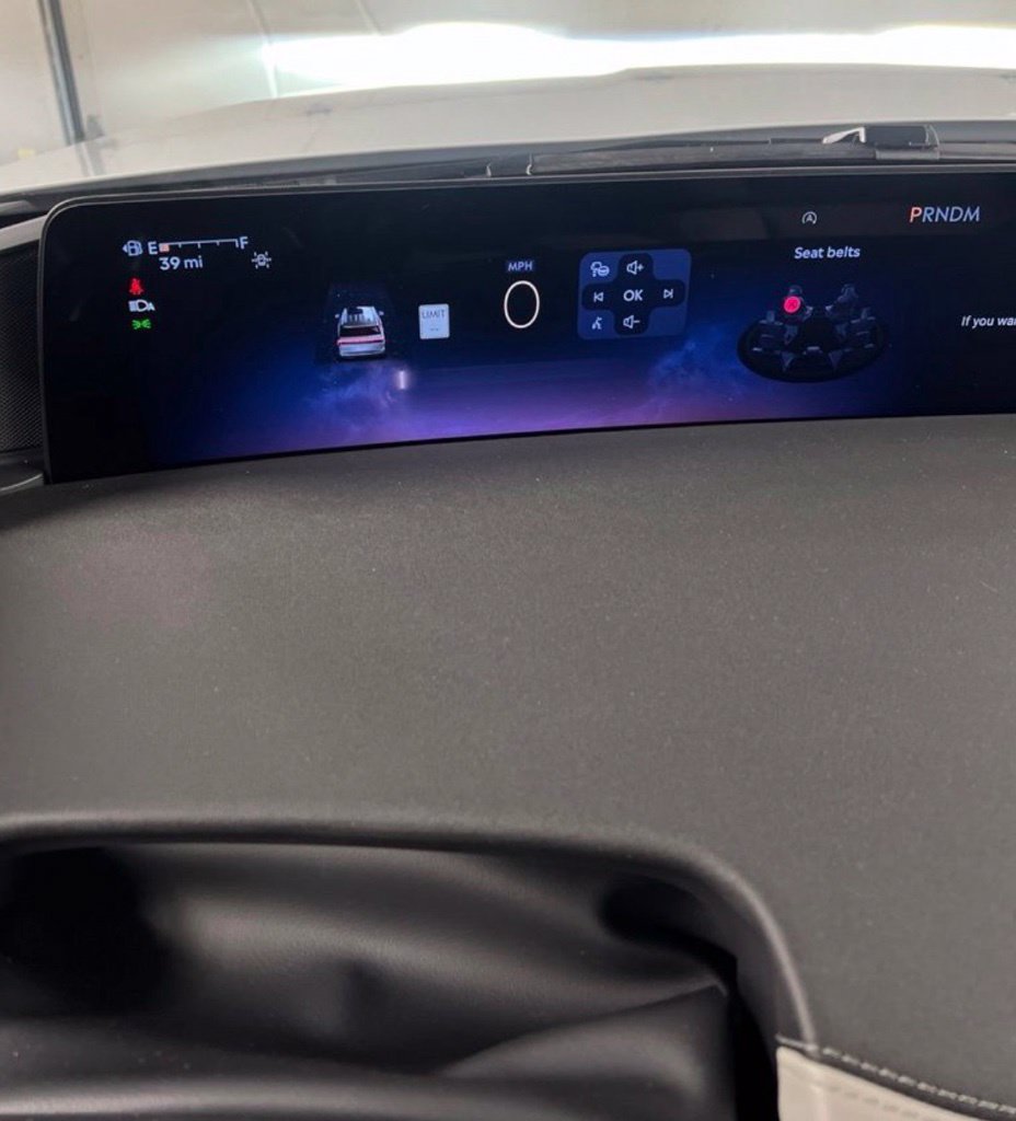New 2026 Lincoln Navigator Premiere AWD/4WD image 12