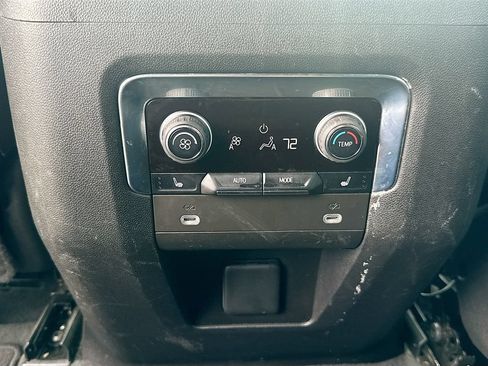 Used 2023 Chevrolet Tahoe LT w/ Luxury Package RWD image 28