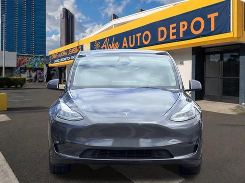 Used 2023 Tesla Model Y Long Range AWD/4WD image 7