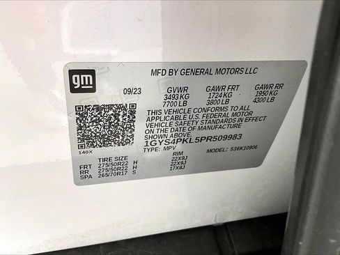 Used 2023 Cadillac Escalade ESV Sport w/ LPO, ONYX Package image 8