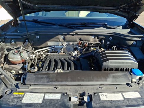 Used 2019 Volkswagen Atlas SE w/ Panoramic Sunroof Package image 28