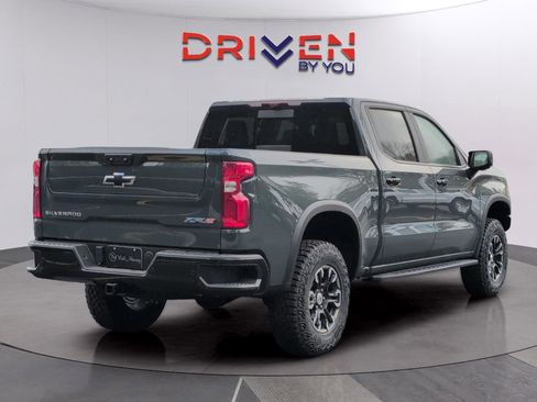 New 2026 Chevrolet Silverado 1500 ZR2 image 5