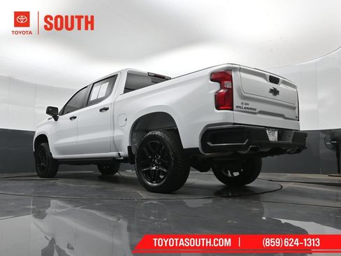 Used 2025 Chevrolet Silverado 1500 LT Trail Boss w/ Convenience Package II AWD/4WD image 43