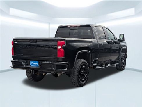 Used 2022 Chevrolet Silverado 3500 LTZ w/ LTZ Plus Package image 6