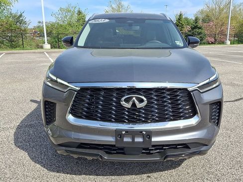 Used 2023 INFINITI QX60 Luxe w/ Cargo Package AWD/4WD image 2